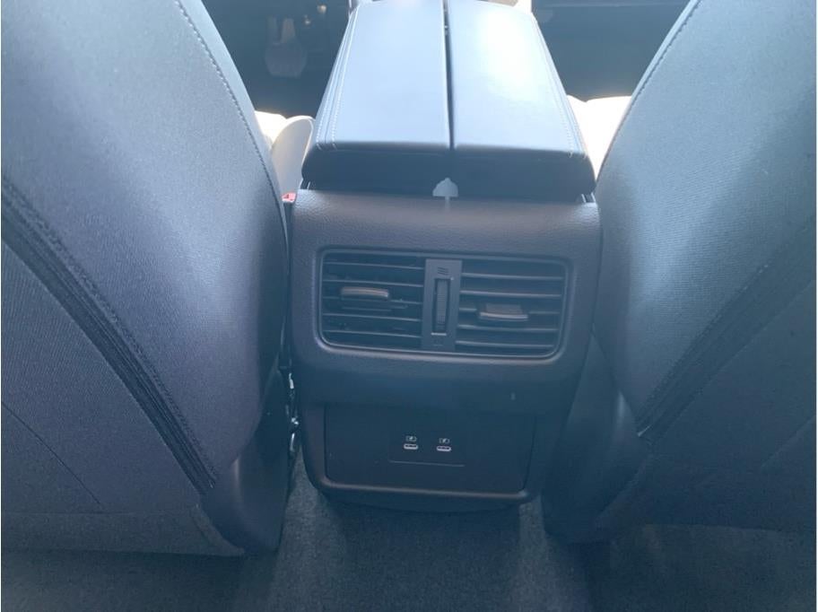 2026 Nissan Rogue SV (2026.5) Sport Utility 4D