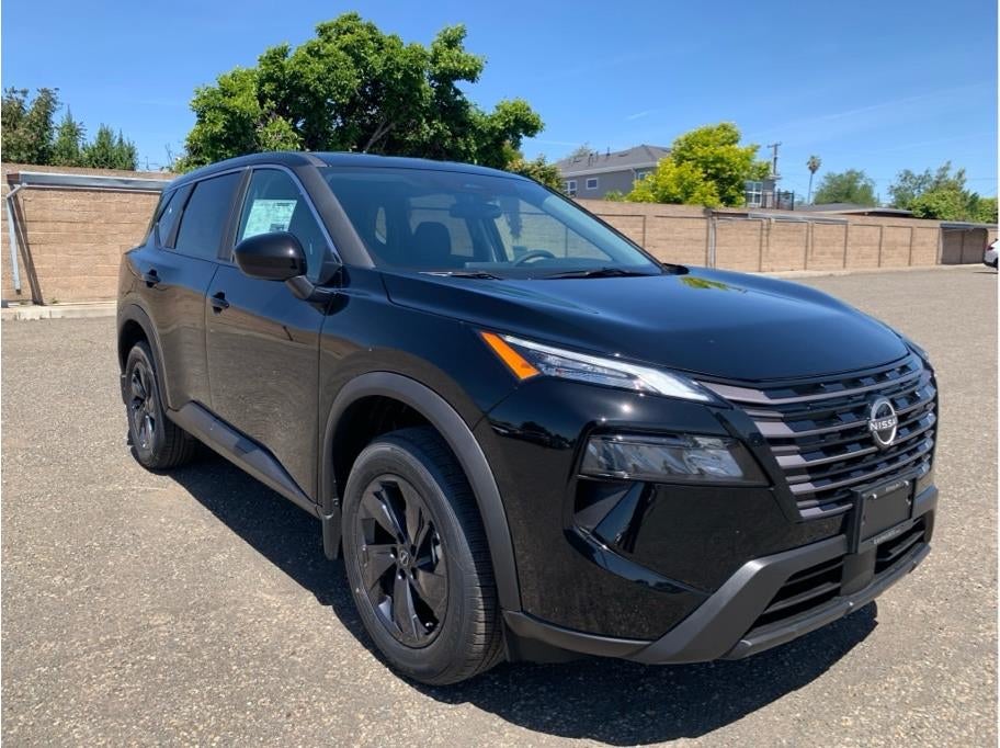 2026 Nissan Rogue SV (2026.5) Sport Utility 4D