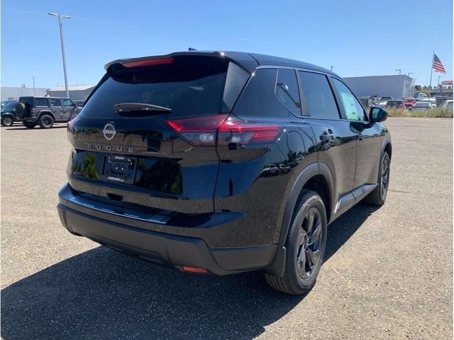 2026 Nissan Rogue SV (2026.5) Sport Utility 4D