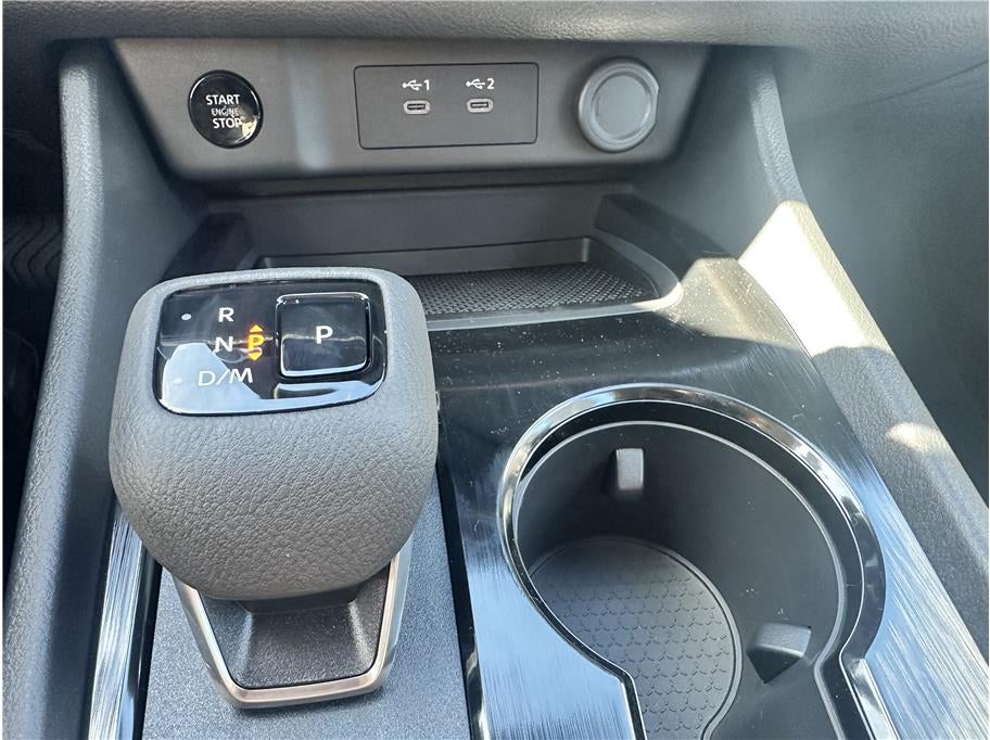 2026 Nissan Rogue SV (2026.5) Sport Utility 4D