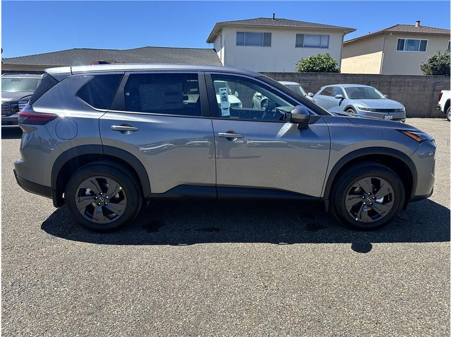 2026 Nissan Rogue SV (2026.5) Sport Utility 4D