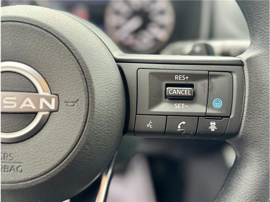 2024 Nissan Rogue SV Sport Utility 4D