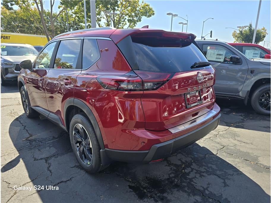 2026 Nissan Rogue SV Sport Utility 4D