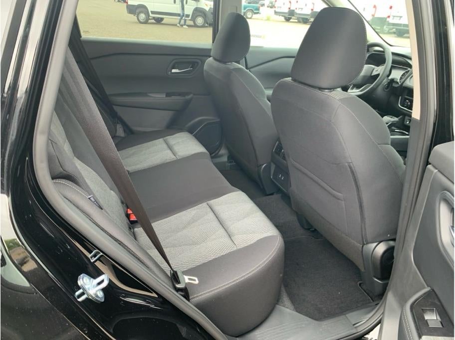 2026 Nissan Rogue SV (2026.5) Sport Utility 4D