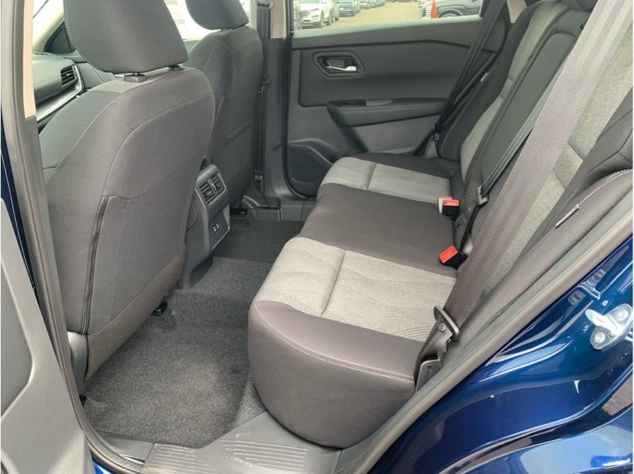2026 Nissan Rogue SV (2026.5) Sport Utility 4D