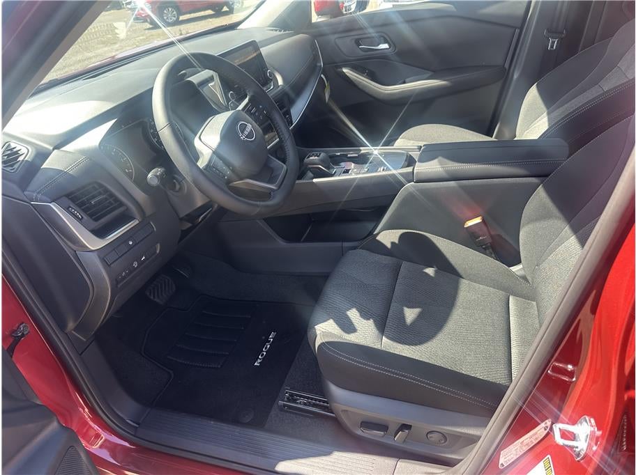 2026 Nissan Rogue SV (2026.5) Sport Utility 4D