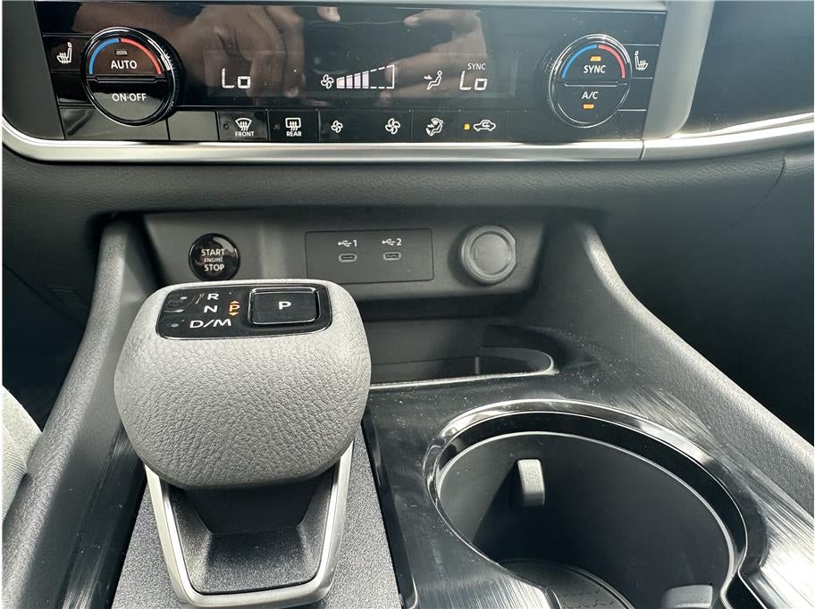 2026 Nissan Rogue SV (2026.5) Sport Utility 4D