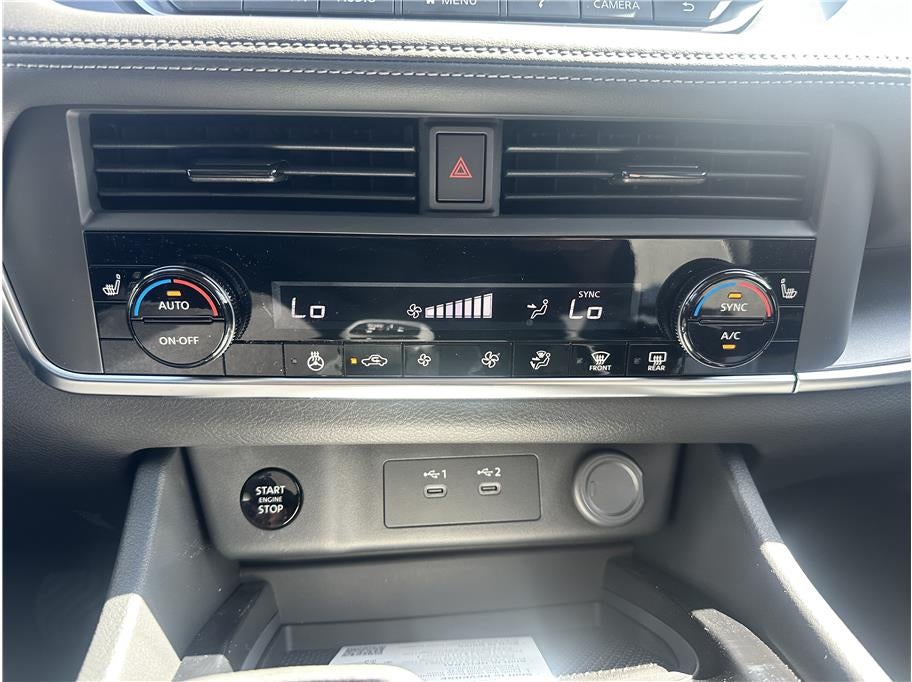 2026 Nissan Rogue SV (2026.5) Sport Utility 4D