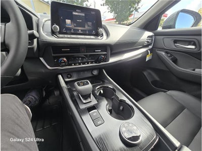 2026 Nissan Rogue SV Sport Utility 4D