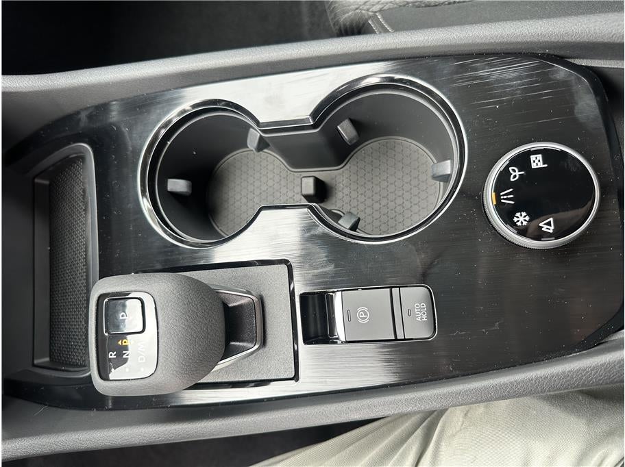 2026 Nissan Rogue SV (2026.5) Sport Utility 4D