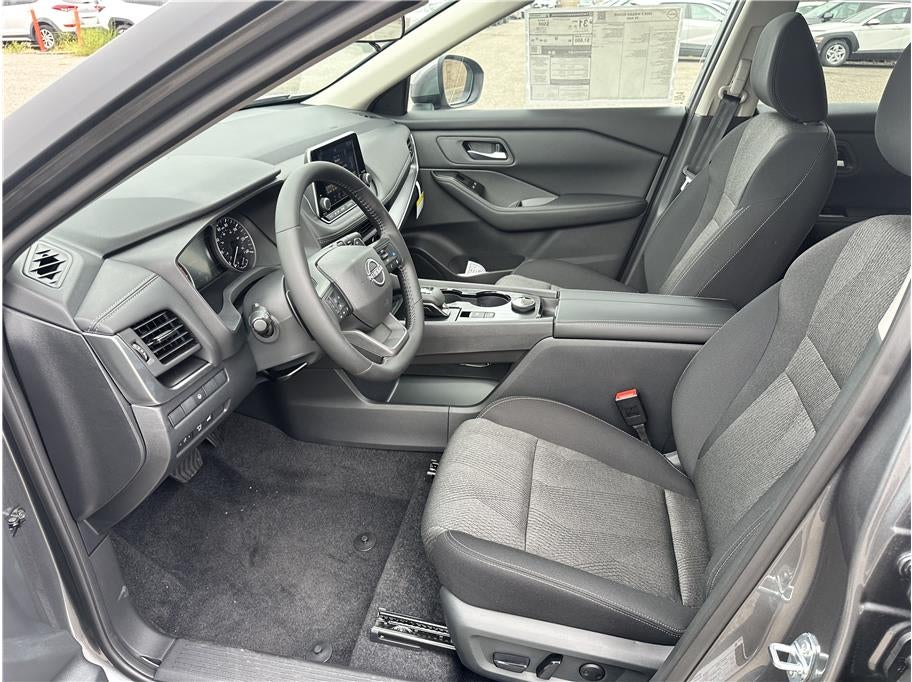 2026 Nissan Rogue SV (2026.5) Sport Utility 4D