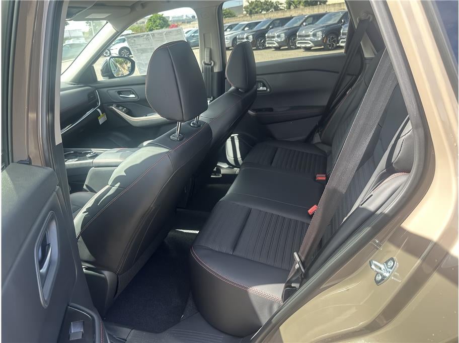 2026 Nissan Rogue Rock Creek (2026.5) Sport Utility 4D