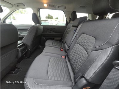 2025 Nissan Pathfinder SV Sport Utility 4D