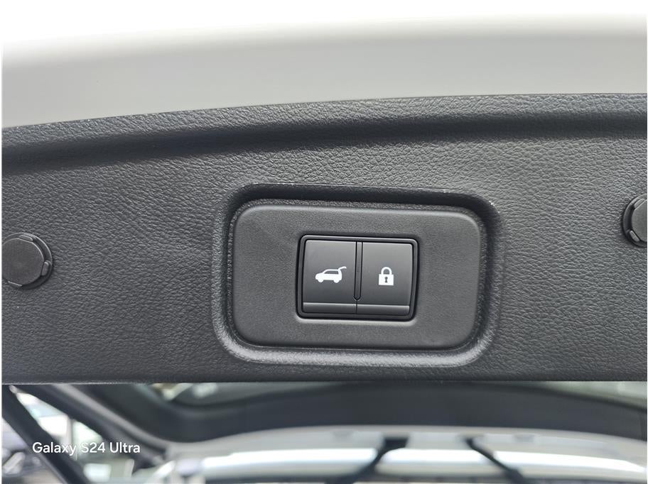 2025 Nissan Pathfinder SV Sport Utility 4D