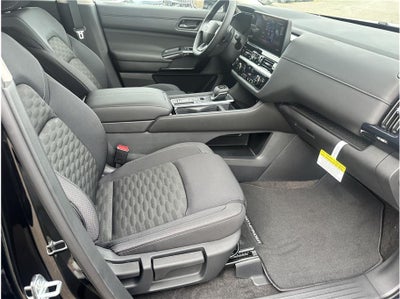 2026 Nissan Pathfinder SV Sport Utility 4D