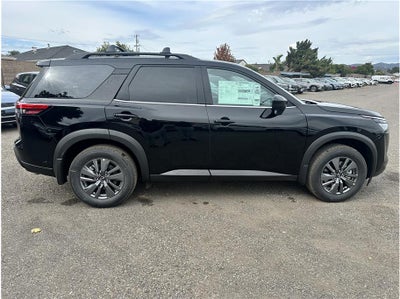 2026 Nissan Pathfinder SV Sport Utility 4D
