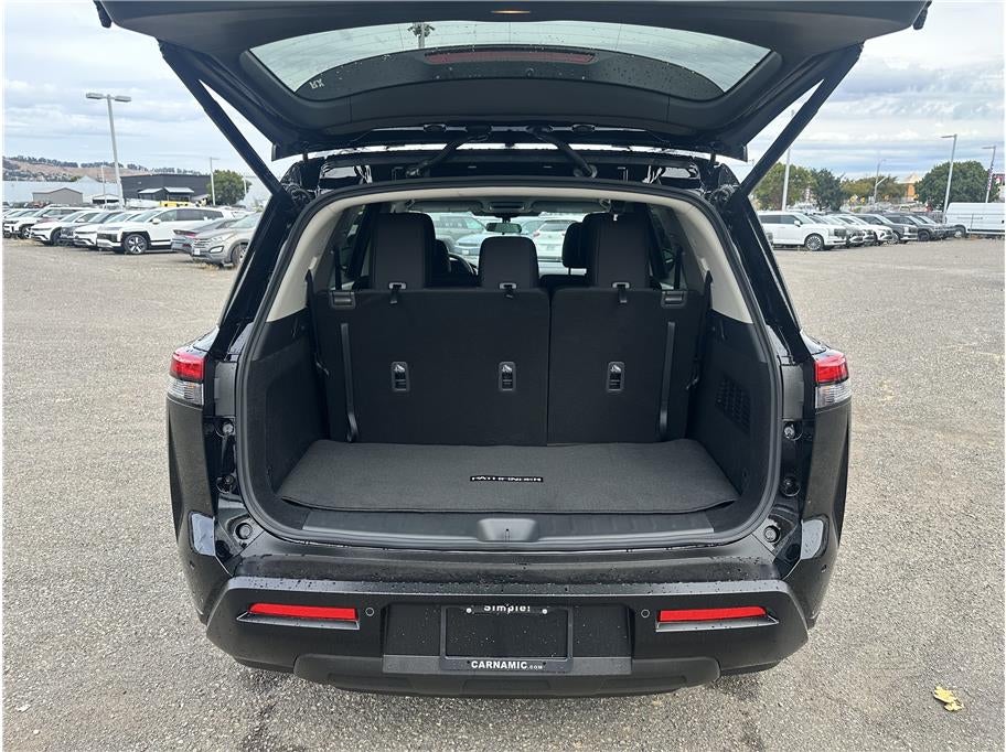 2026 Nissan Pathfinder SV Sport Utility 4D