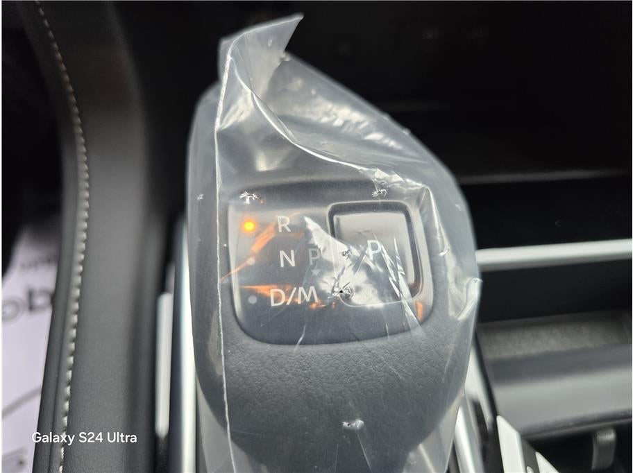 2025 Nissan Pathfinder SL Sport Utility 4D