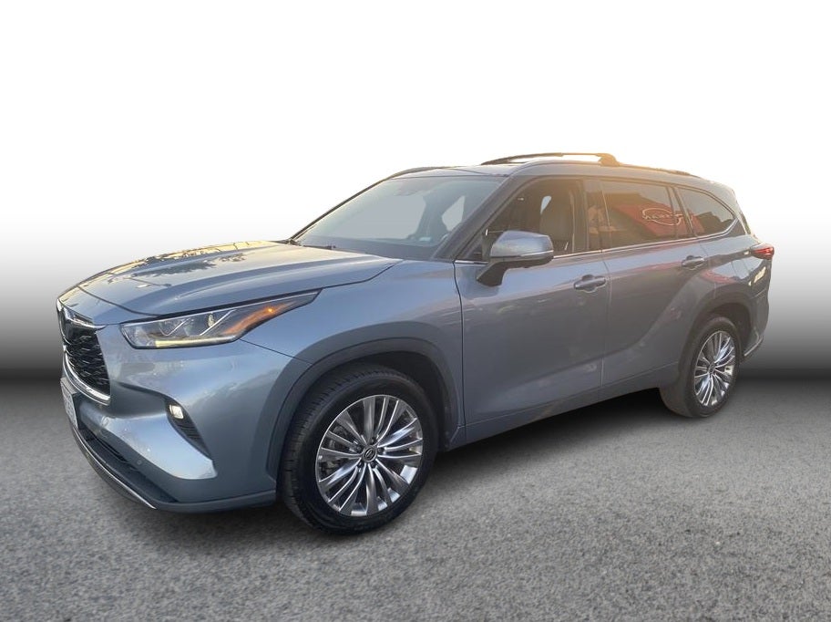 2023 Toyota Highlander Platinum Sport Utility 4D