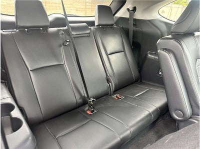 2023 Toyota Highlander XLE Sport Utility 4D