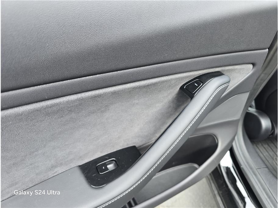 2019 Tesla Model 3 Standard Range Sedan 4D