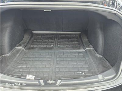 2019 Tesla Model 3 Standard Range Sedan 4D