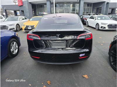 2019 Tesla Model 3 Standard Range Sedan 4D