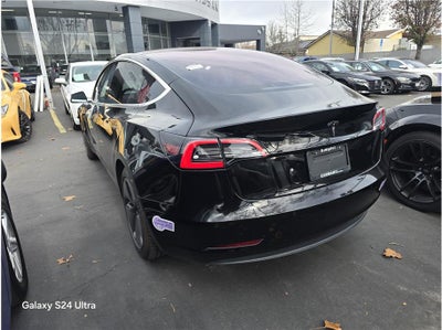2019 Tesla Model 3 Standard Range Sedan 4D