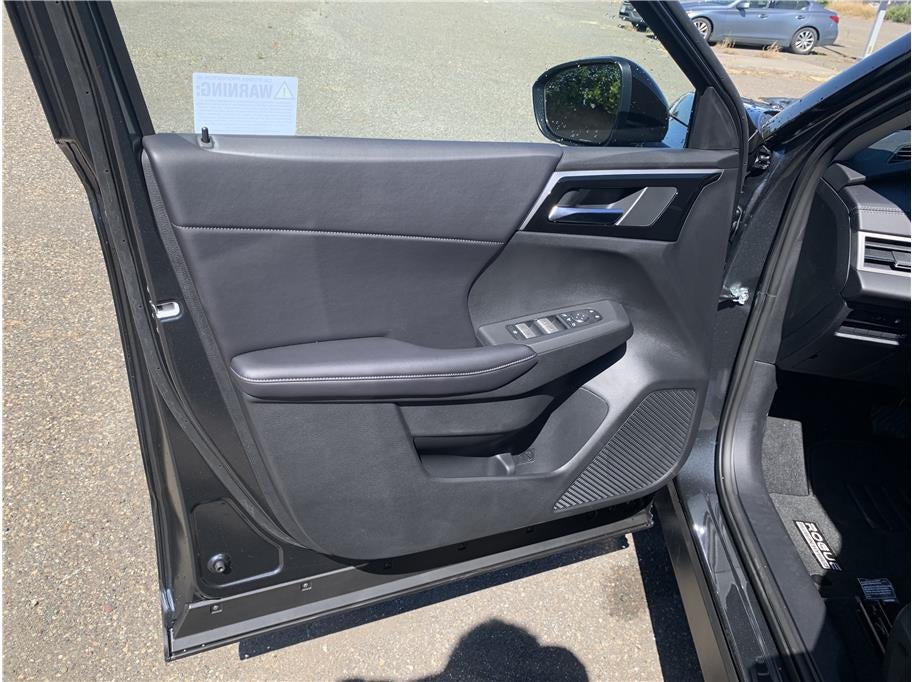 2026 Nissan Rogue PHEV SL