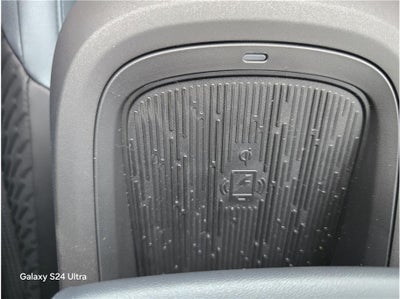 2026 Nissan LEAF PLATINUM PLUS Hatchback 4D