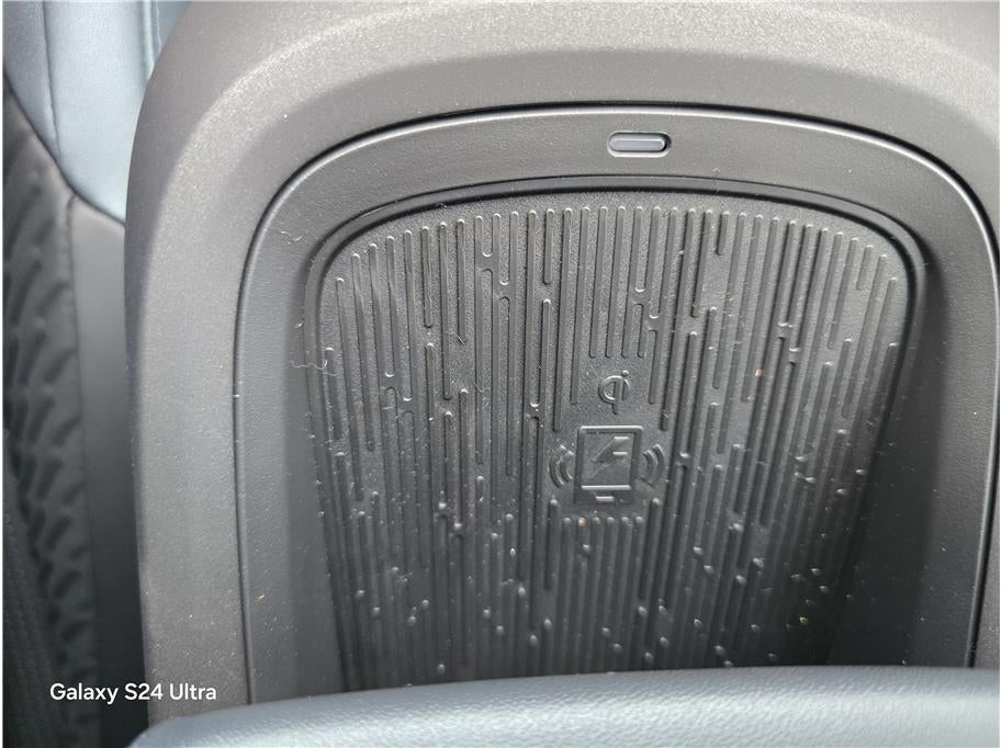 2026 Nissan LEAF PLATINUM PLUS Hatchback 4D