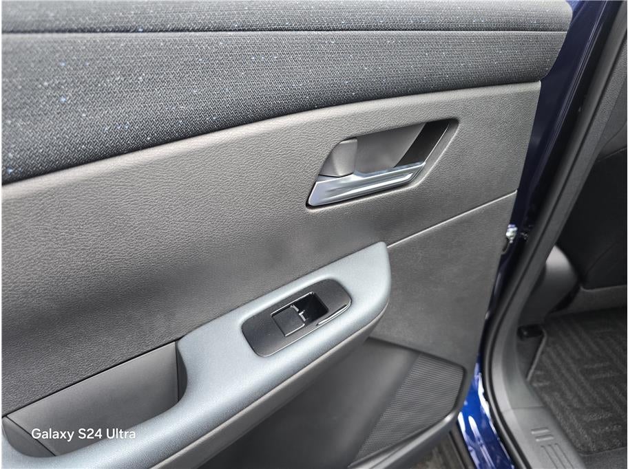 2026 Nissan LEAF PLATINUM PLUS Hatchback 4D