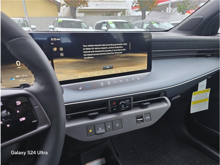 2026 Nissan LEAF PLATINUM PLUS Hatchback 4D