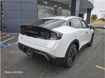 2026 Nissan LEAF PLATINUM PLUS Hatchback 4D