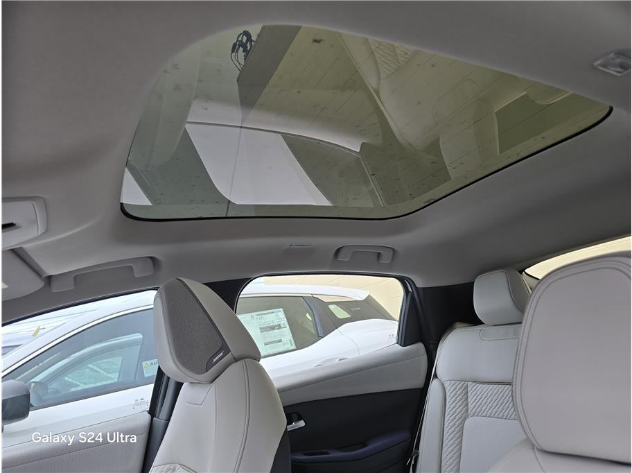 2026 Nissan LEAF PLATINUM PLUS Hatchback 4D