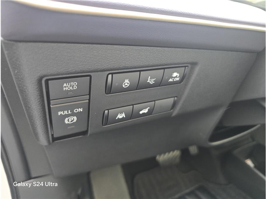 2026 Nissan LEAF PLATINUM PLUS Hatchback 4D