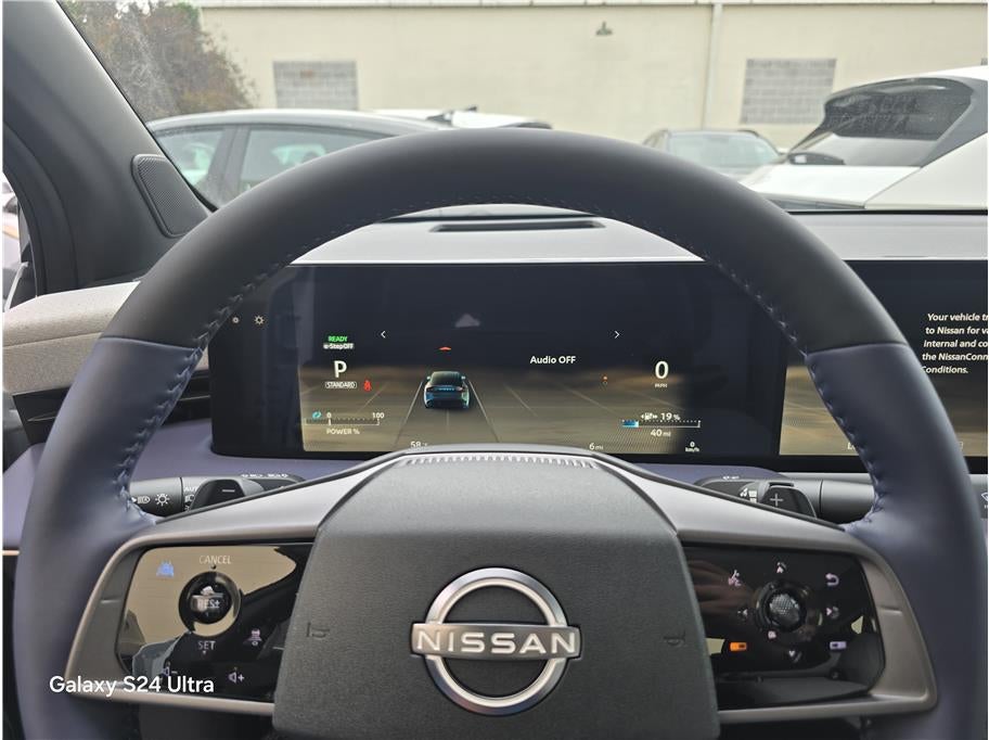 2026 Nissan LEAF PLATINUM PLUS Hatchback 4D