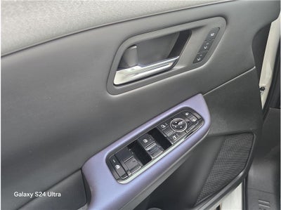 2026 Nissan LEAF PLATINUM PLUS Hatchback 4D