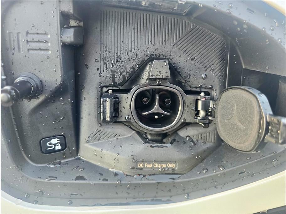 2026 Nissan LEAF PLATINUM PLUS Hatchback 4D