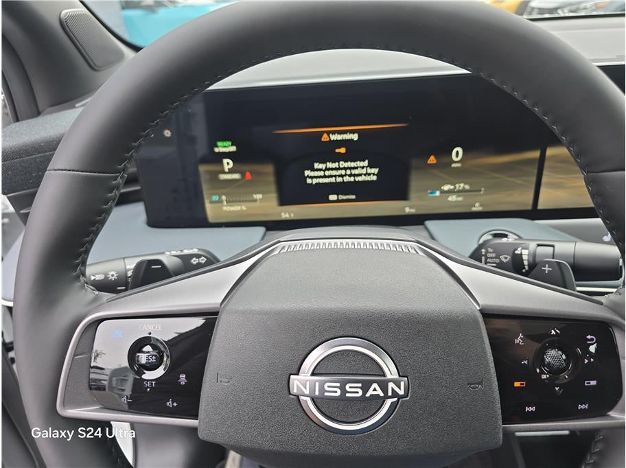 2026 Nissan LEAF PLATINUM PLUS Hatchback 4D