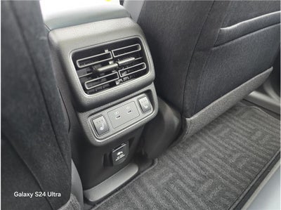 2026 Nissan LEAF PLATINUM PLUS Hatchback 4D