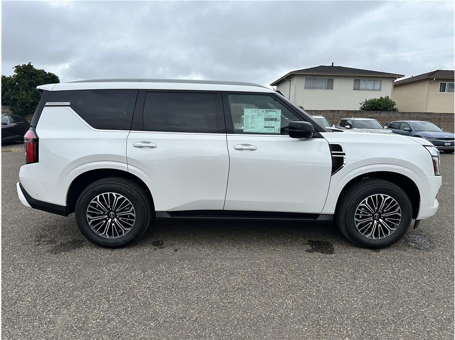 2026 Nissan Armada SL Sport Utility 4D