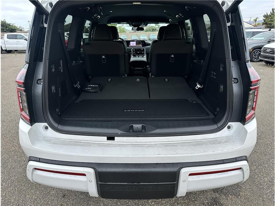 2026 Nissan Armada SL Sport Utility 4D