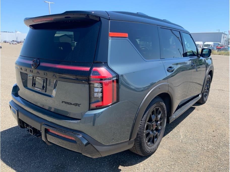 2026 Nissan Armada PRO-4X Sport Utility 4D