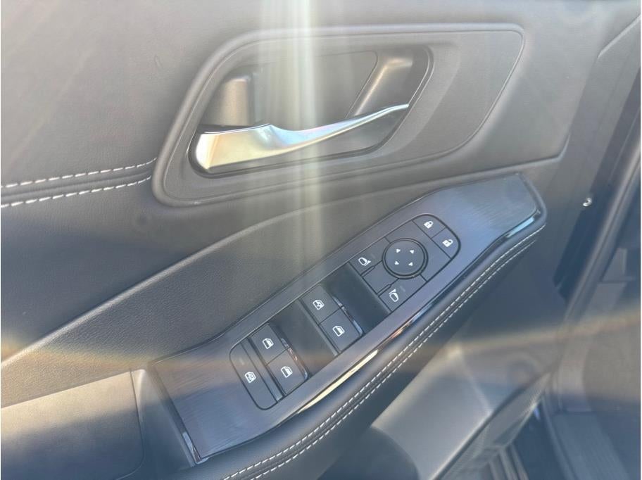 2025 Nissan Rogue SV Sport Utility 4D