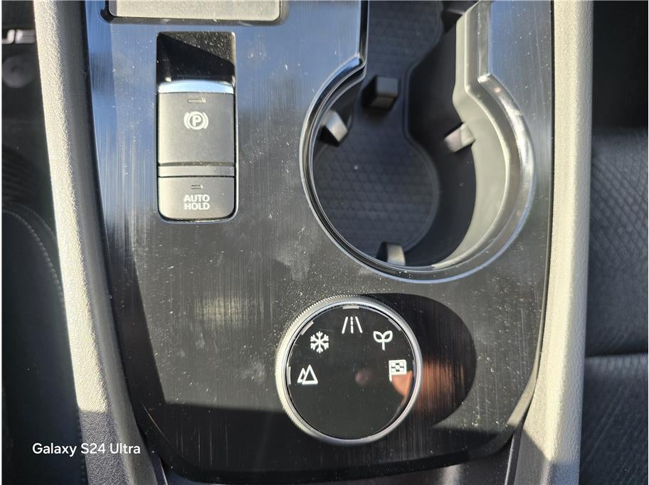 2025 Nissan Rogue SV Sport Utility 4D