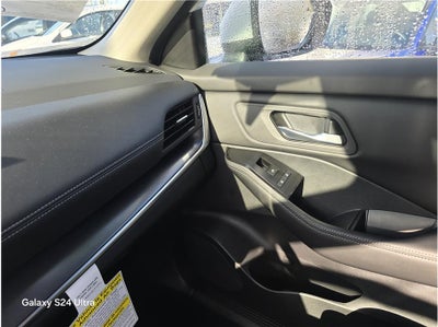 2025 Nissan Rogue SV Sport Utility 4D