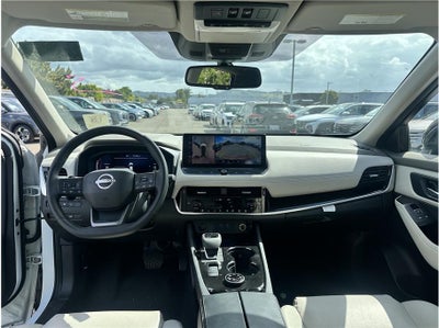 2025 Nissan Rogue SL Sport Utility 4D