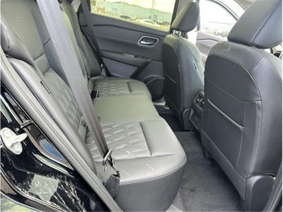 2025 Nissan Rogue Platinum Sport Utility 4D