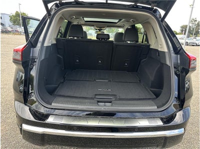 2025 Nissan Rogue Platinum Sport Utility 4D
